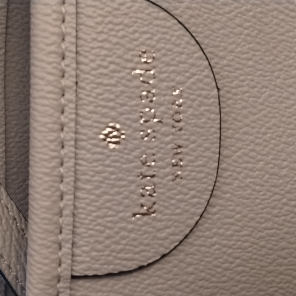Purse - Picture 2 of 5